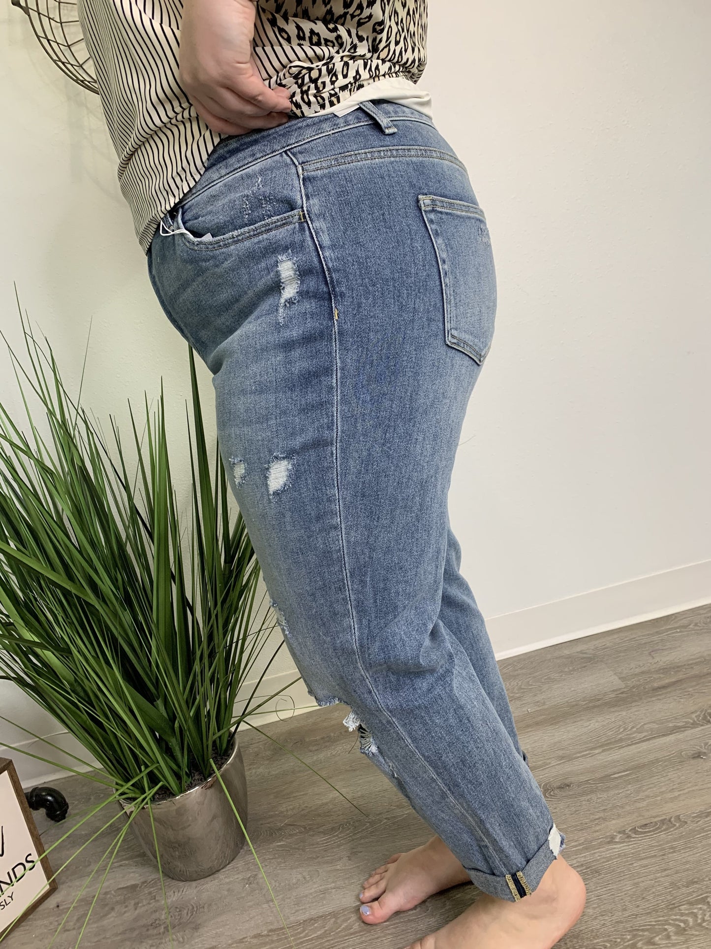 The Curvy Quinn Boyfriend Jeans