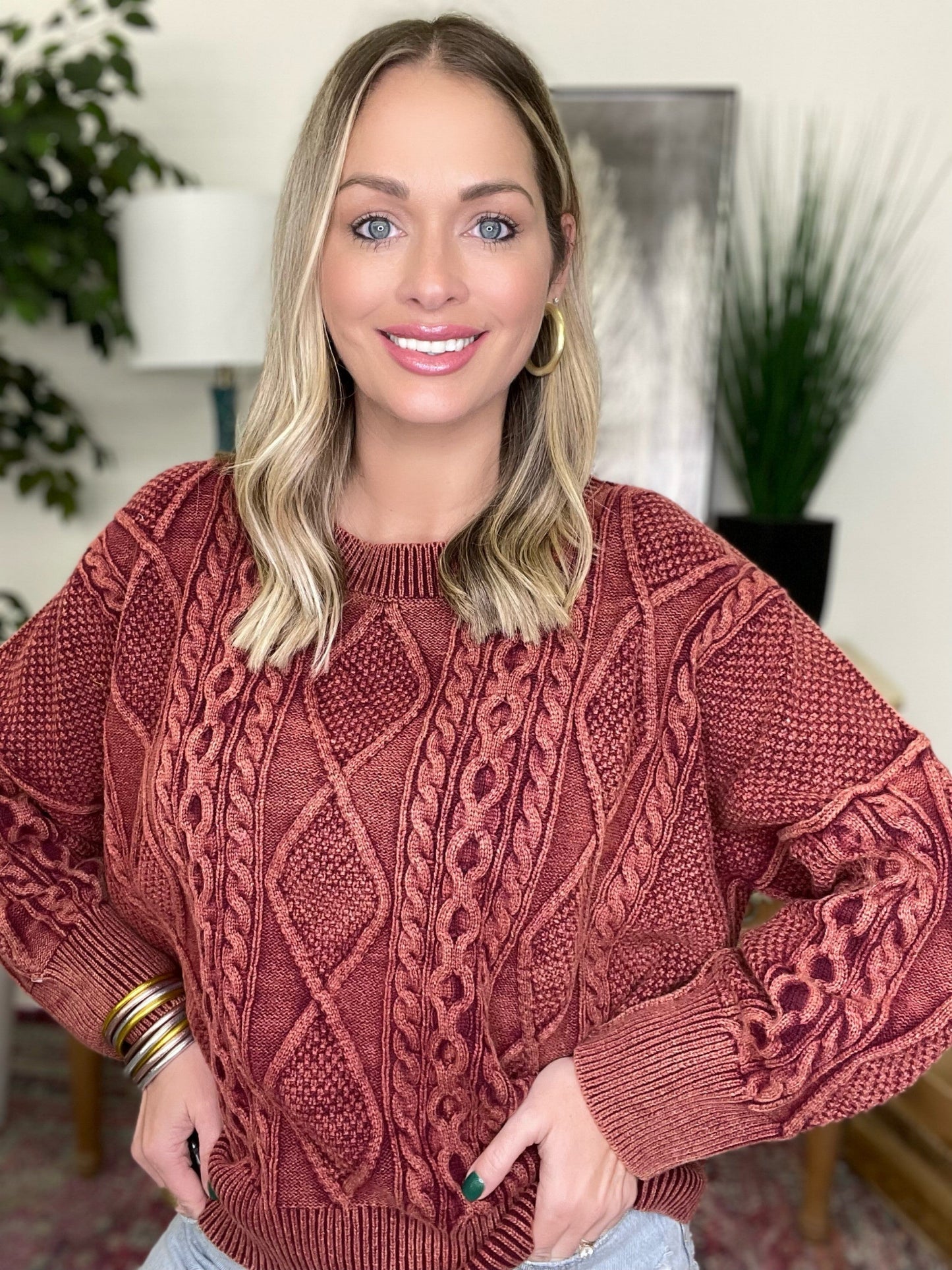 The Twisted Sweater in 2 Colors /AS