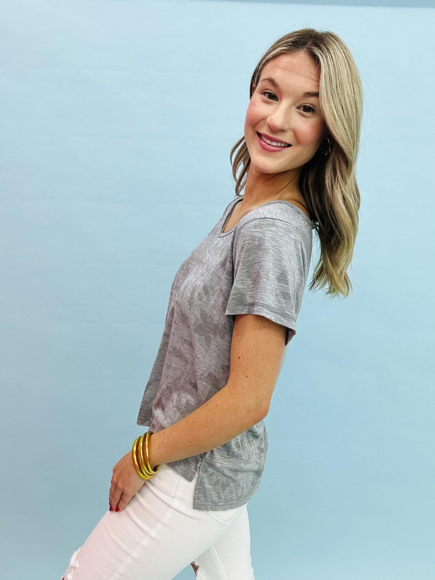 The Hand Dip Tee - 3 Colors