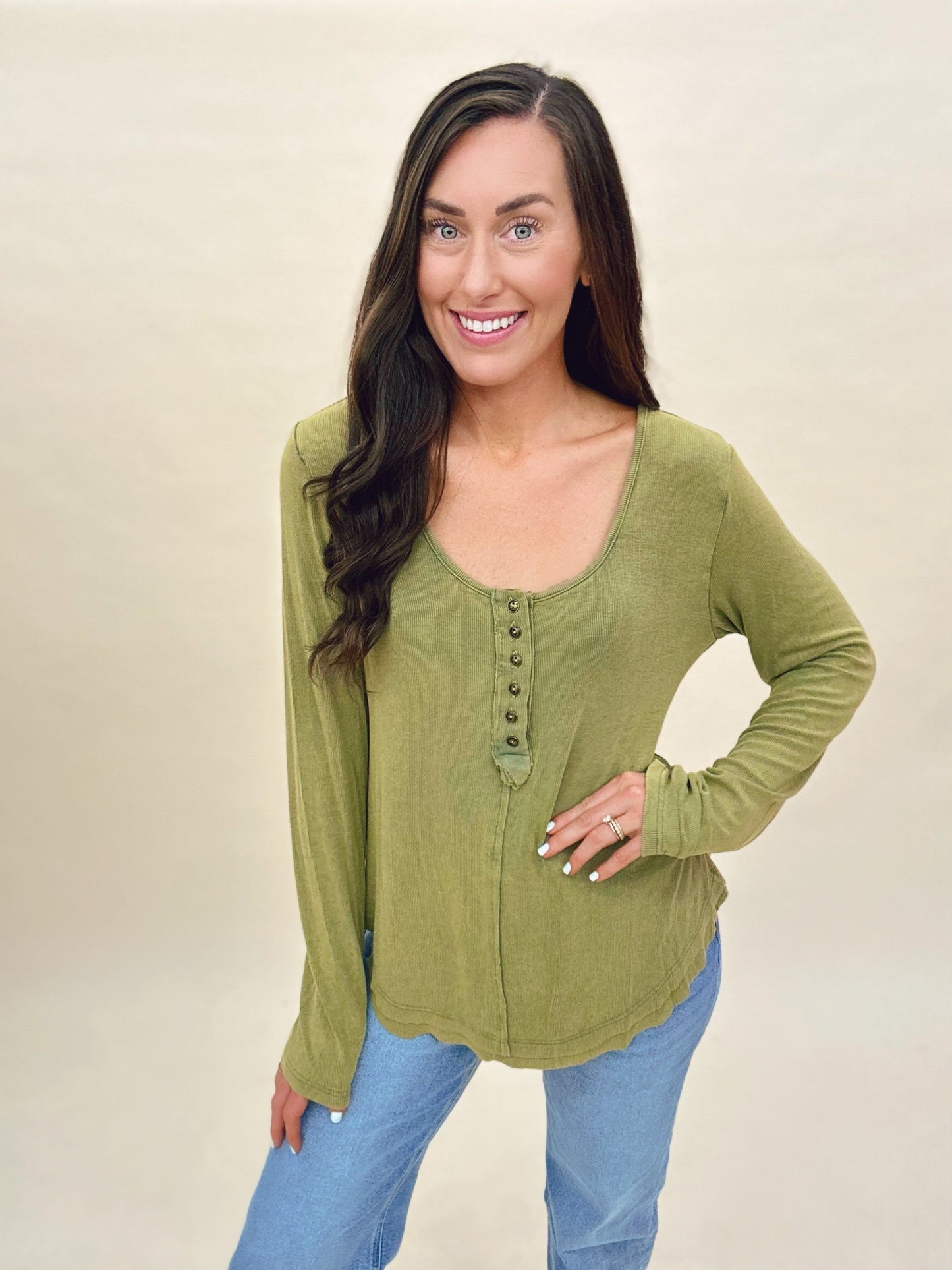 The POL Henley in 2 Colors