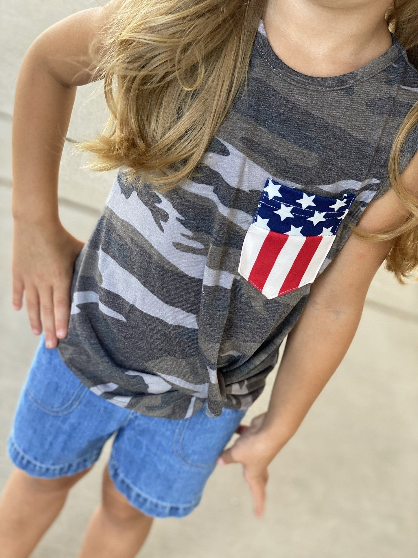 Mini Camo Flag Tank